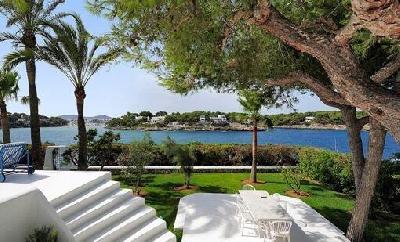 Exclusive beach villa in Cala D`Or