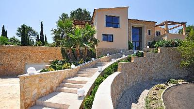 Spacious newly build villa in Santa Ponsa