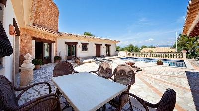 Exceptional Villa with guest apartment